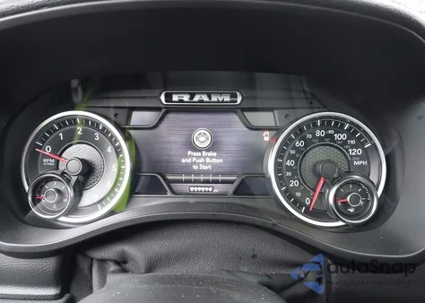 2021 Ram 1500 Laramie 4X4 5'7 Box z USA, uszkodzony, nr VIN 1C6SRFJT2MN788452